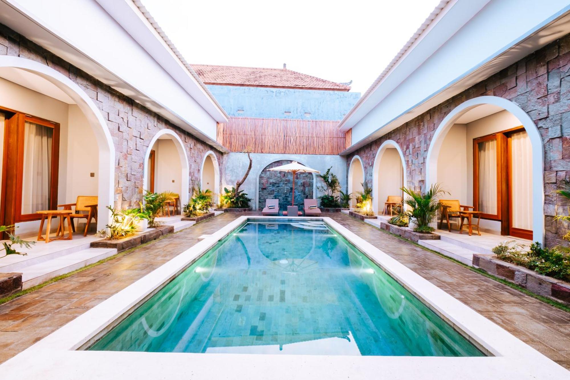 Koura Tuban Wisma tamu